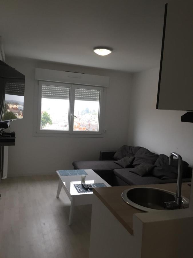 Studio Agreable Proche Gare Leilighet Melun Eksteriør bilde